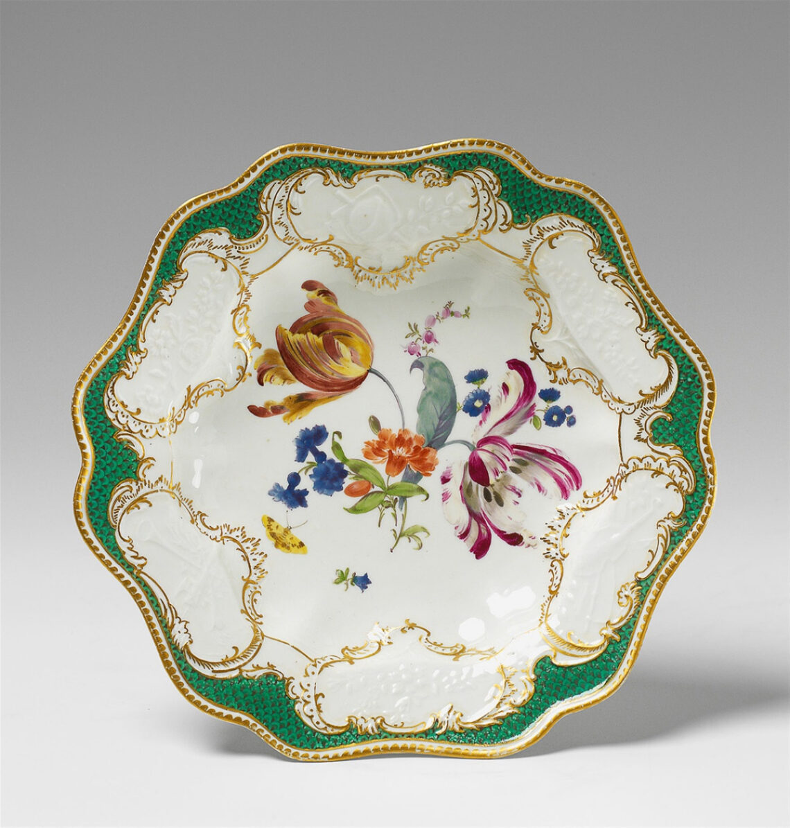 Meissen porcelain with tulips. Maria Kalenska blog about Odessa