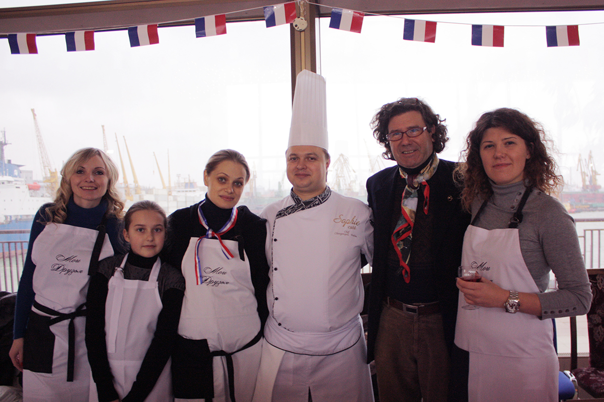 Charity Christmas Fair. Cooking school in Ukraine.