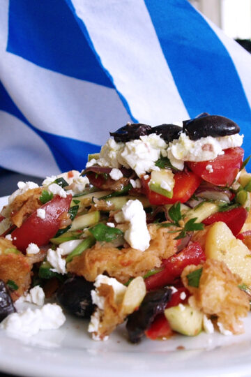 Cretan Salad. Best cooking recipes with step-by-step photos.