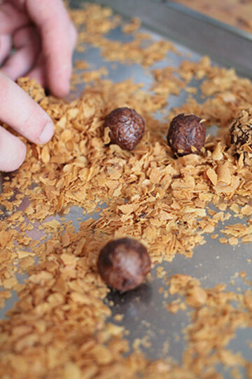 Chocolate truffles. Step by step cooking recipes of tasty dishes