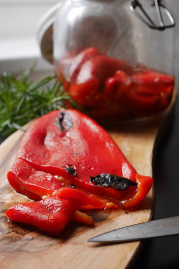 Honey-balsamic bell peppers with rosemary