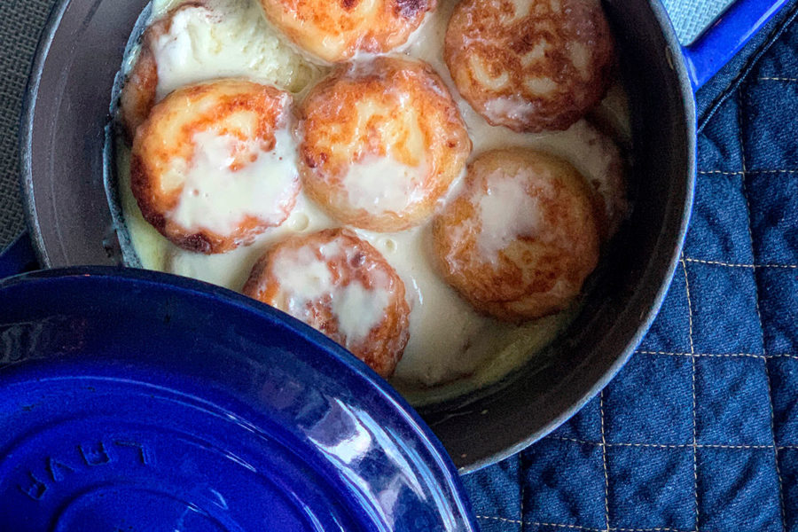 Curd cheese pancakes. Cooking at home with step-by-step recipes.