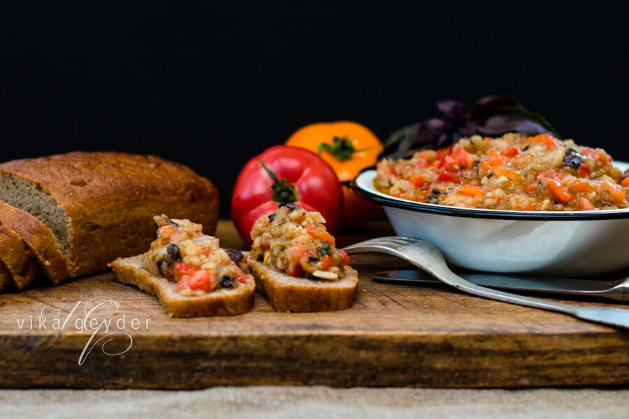 Aubergine dip. Cooking tips from famous chefs.