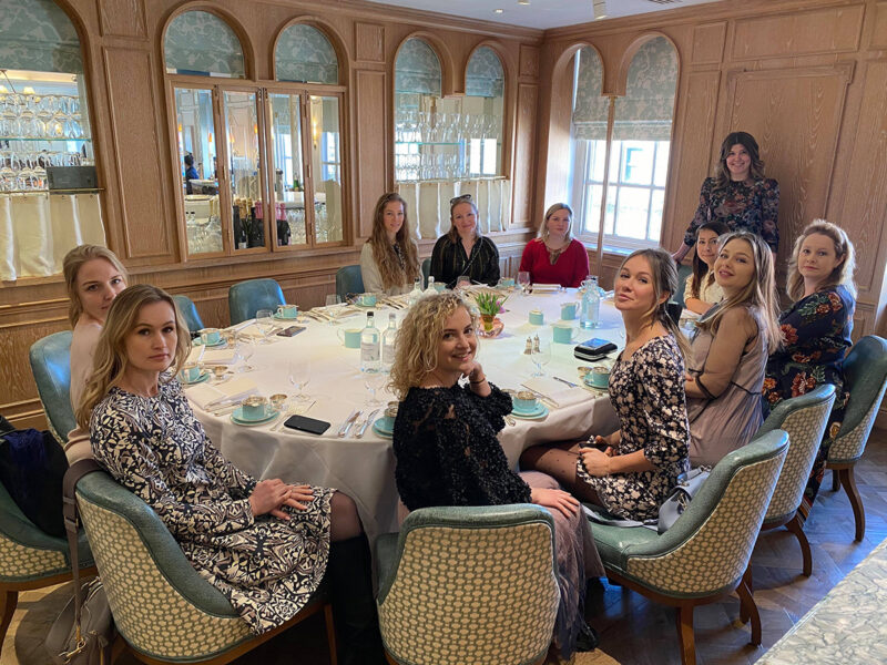 Afternoon Tea and tea etiquette lesson at Fortnum & Mason with food blogger Maria Kalenska