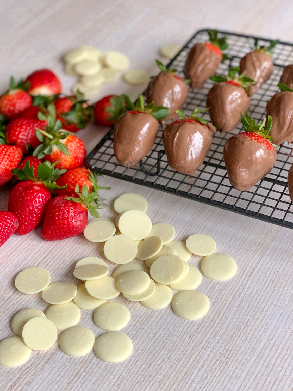 Strawberry in chocolate