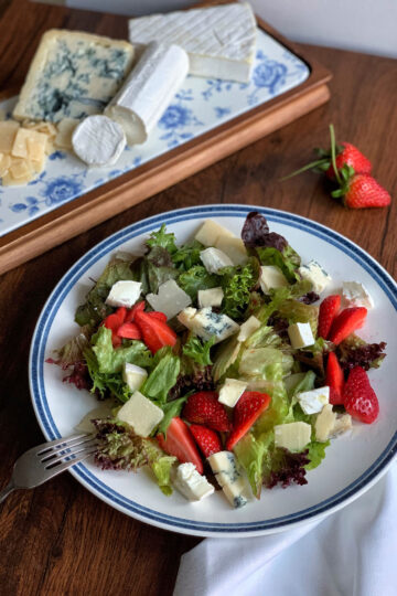 Four cheese salad. Best cooking recipes with step-by-step photos.