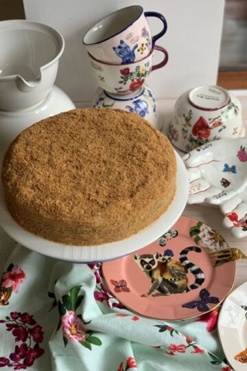 Honey cake - a great desert for holidays.